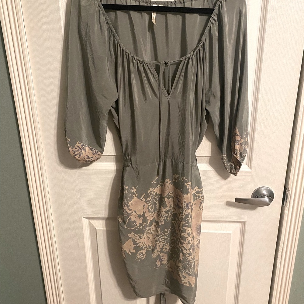 Petticoat Alley Dress SZ M - 100% Silk